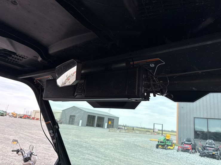 #41-•-2023-can-am-defender-utv-3jbugap48pk001169-inv#-43210-image-22