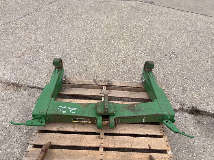 john-deere-3-point-quick-hitch-image-4