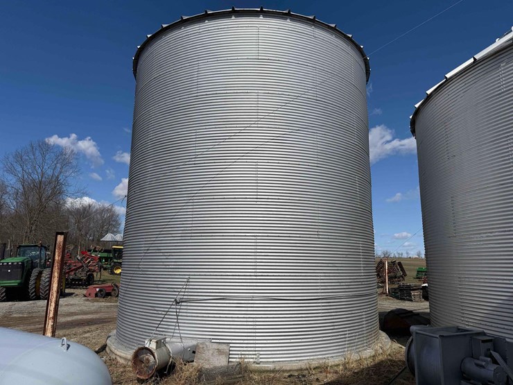 10,000-bushel-grain-bin-image-4
