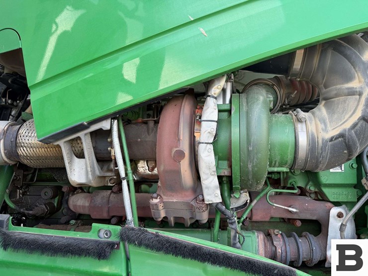 2021-john-deere-9570rt-image-26