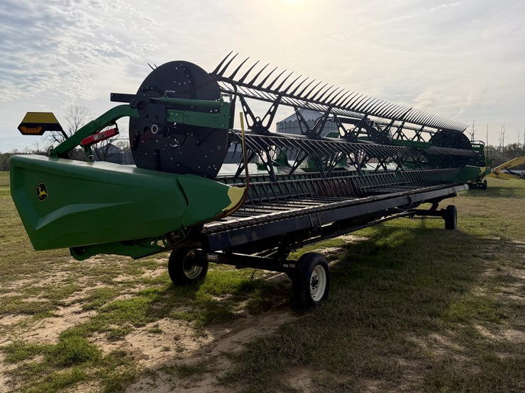 2024-john-deere-hd35r-image-3