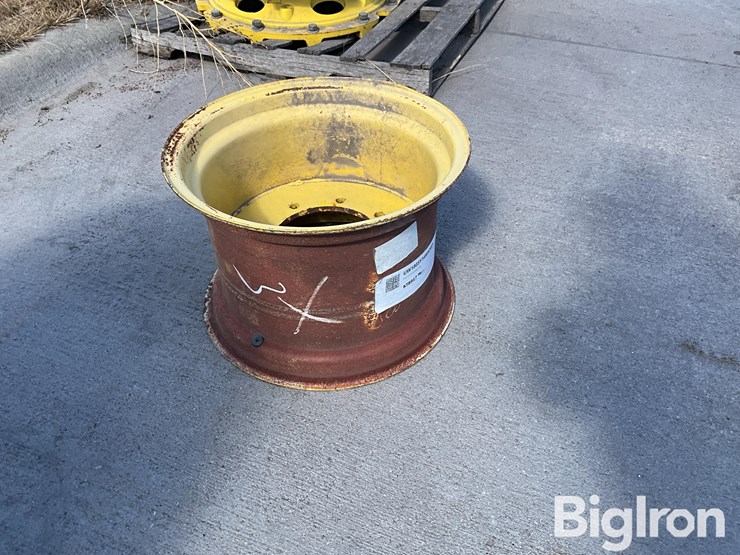 john-deere-14-image-2