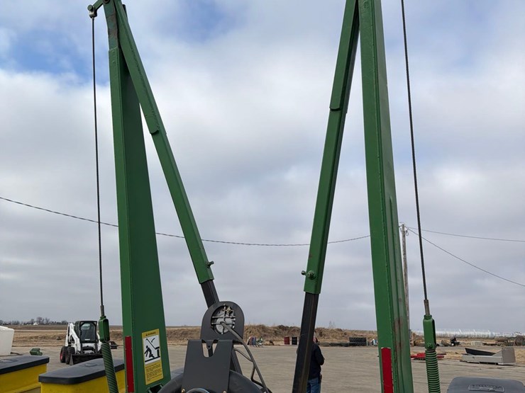 john-deere-7200-image-56