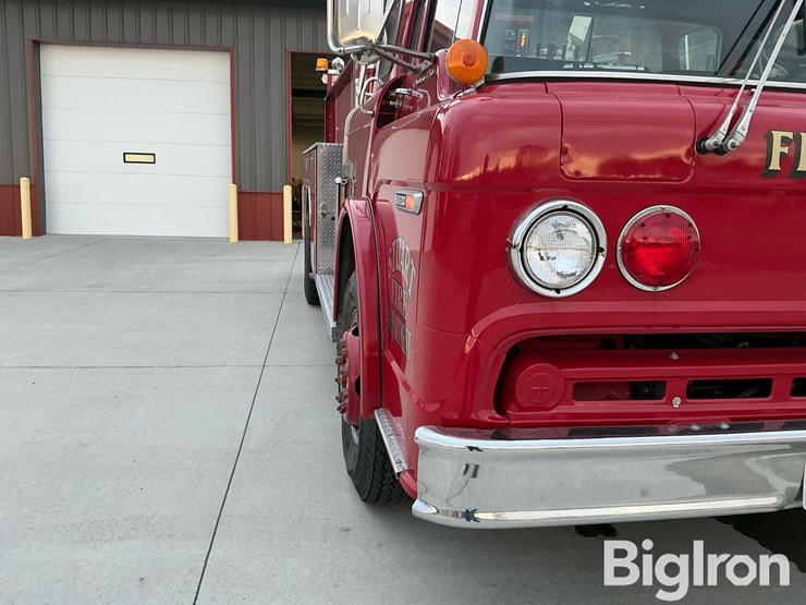 1986-ford-c800-image-11