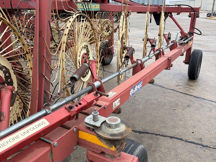 sitrex-magnum-mk-10-12-pull-type-wheel-rake-image-13