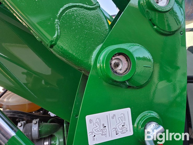 2024-john-deere-5095m-image-12