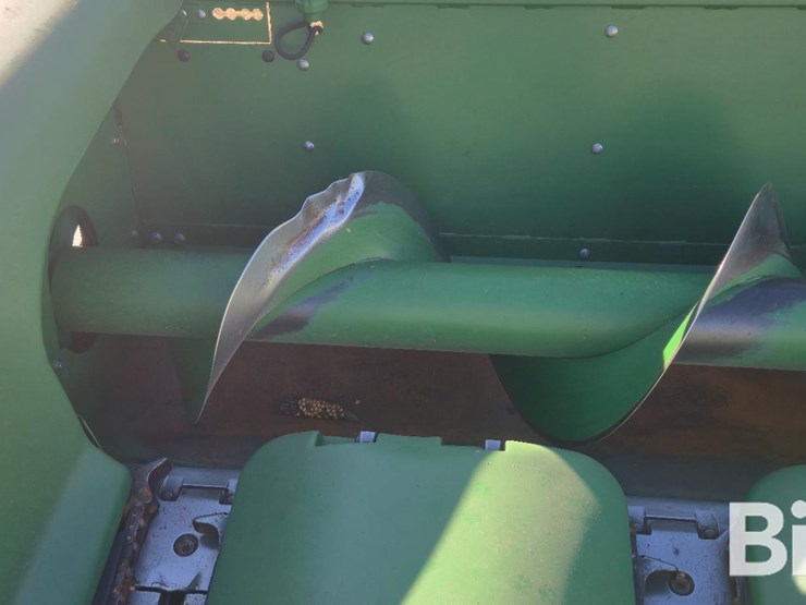 2016-john-deere-612c-image-15