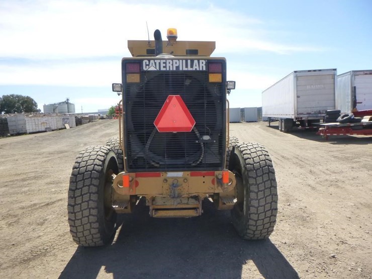 caterpillar-143h-image-8