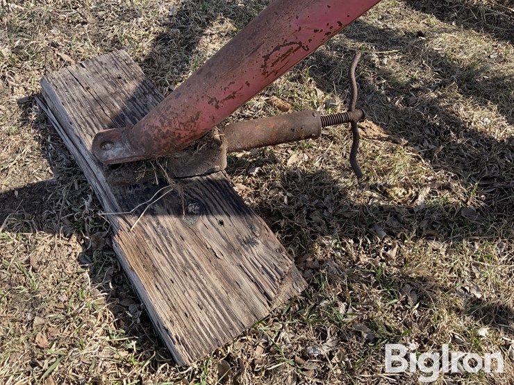 massey-ferguson-37-image-9