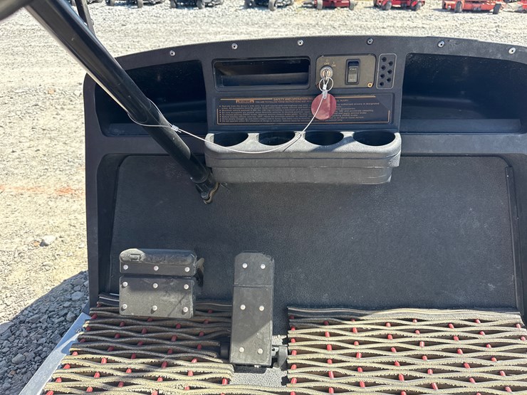 #54-•-ez-go-36v-electric-golf-cart-w/-charger-inv#-41898-image-14