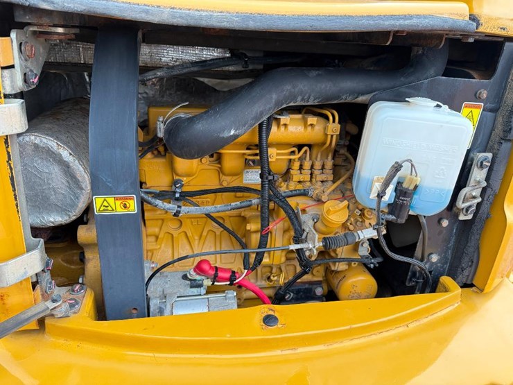 caterpillar-305e2-cr-image-41