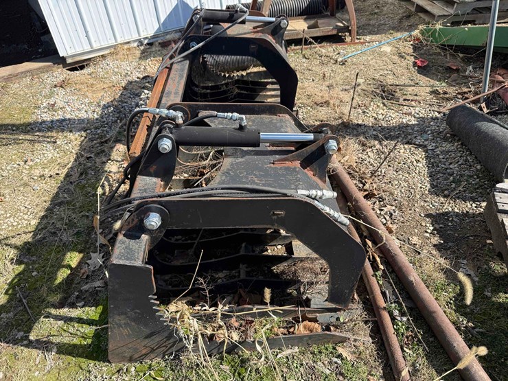 kubota-m126x-image-2