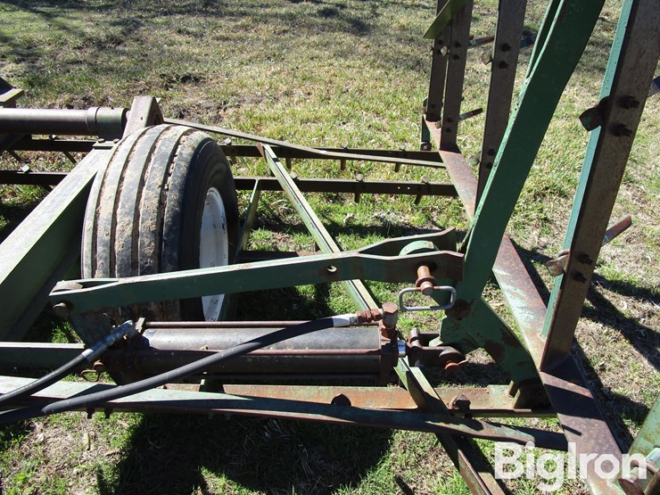 unverferth-1400-image-16