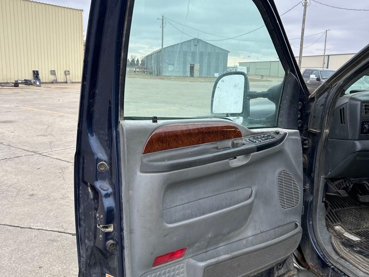 2003-ford-f250-image-25