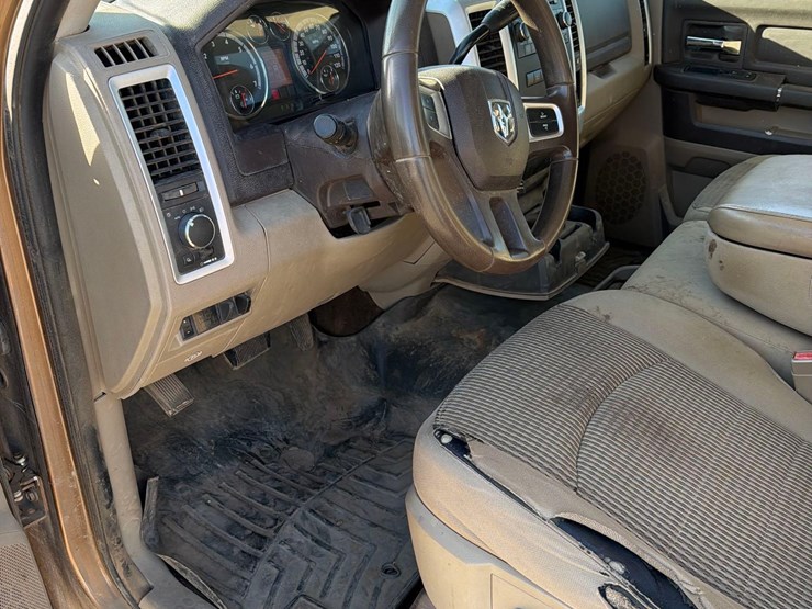 2011-dodge-ram-2500-image-40