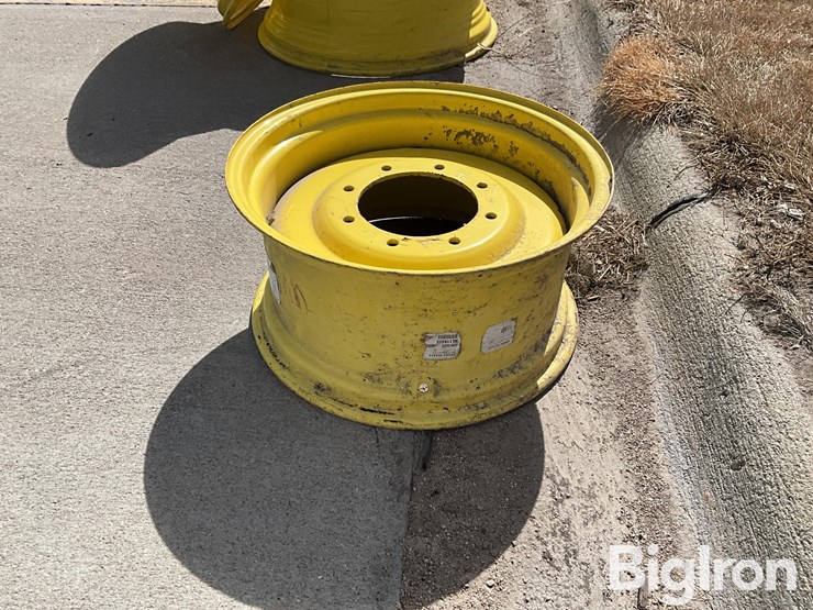 john-deere-8-image-7