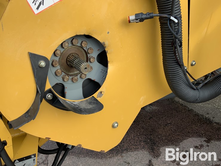 2014-caterpillar-c13-image-10