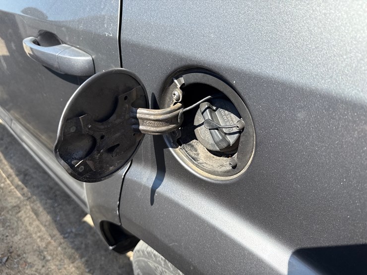 2012-dodge-journey-image-15