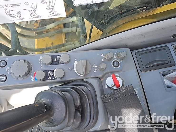 deere-160g-lc-image-34