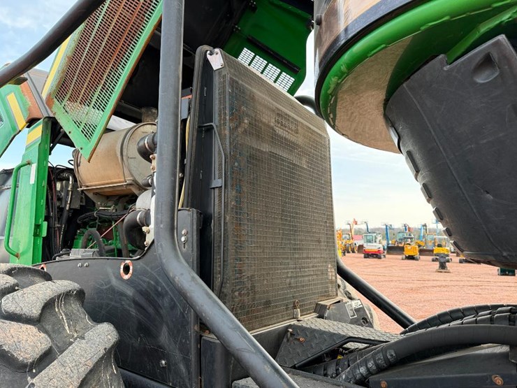 deere-1270e-image-61