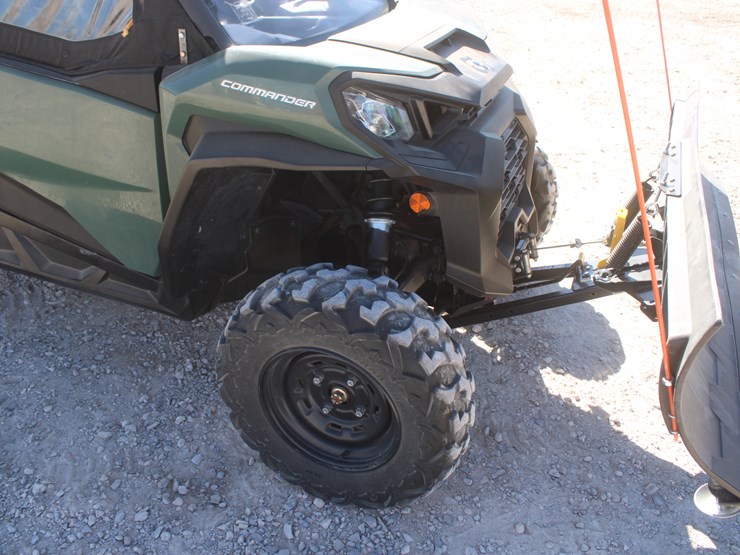 #1079-•-2022-can-am-commander-1000-with-cab-image-53