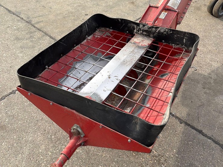 buhler-farm-king-1034-image-17