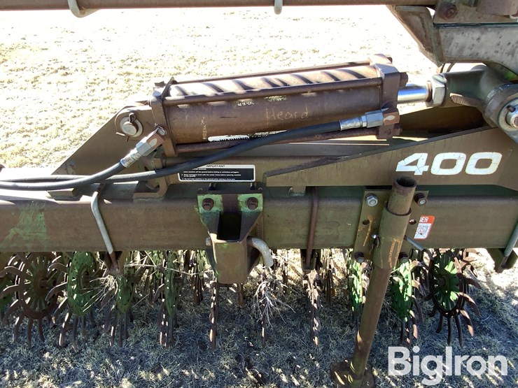 john-deere-400-image-15