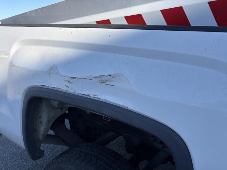 2017-gmc-sierra-2500hd-image-11