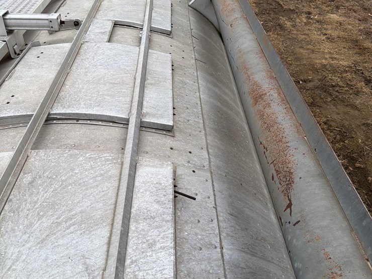 1999-bulkliner-36ft-semi-feed-trailer-image-54