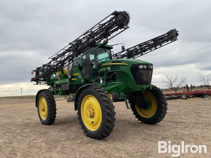 2005-john-deere-4720-image-3