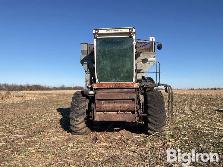 1975-gleaner-l-image-2