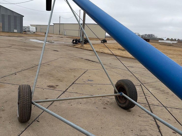 sac-8”-x-30ft-manure-load-stand-image-14