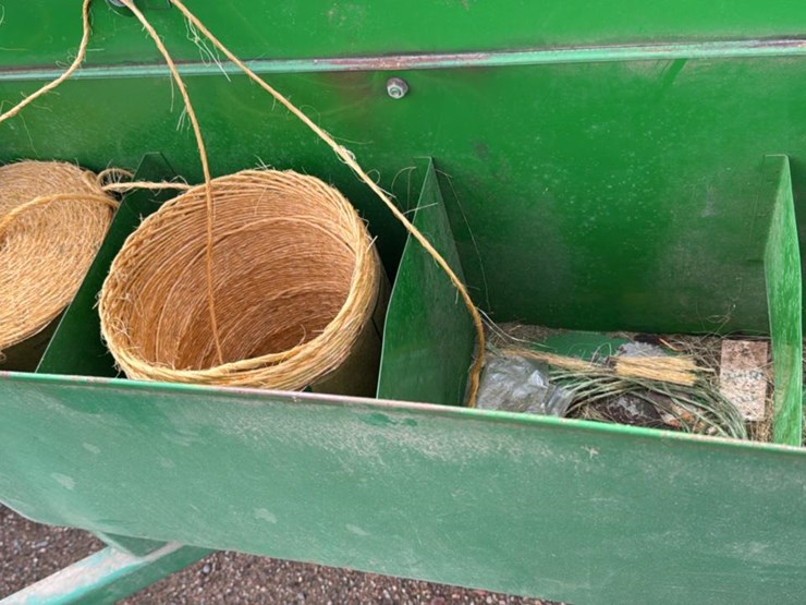 john-deere-328-image-17