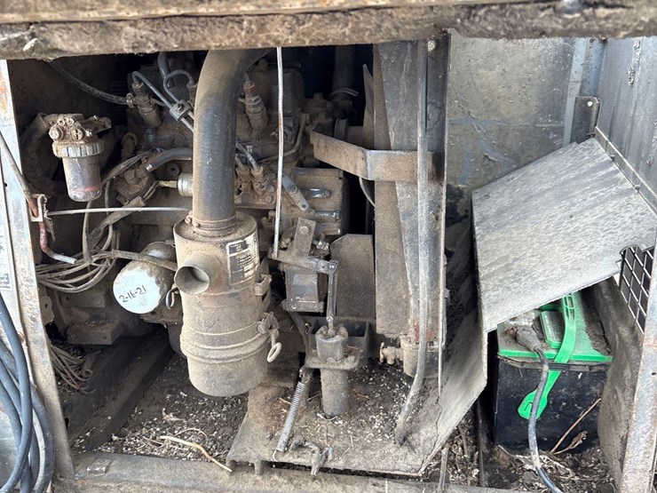 66”-x-99”-trailer-with-lincoln-arc-welder-&-generator-image-19