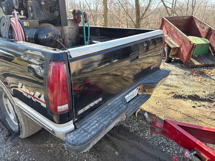 1995-gmc-1500-image-15