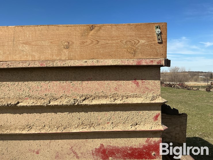 kelly-ryan-feed-wagon-image-10