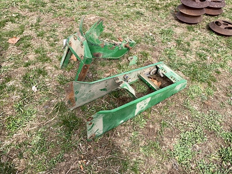 john-deere-7000-image-1