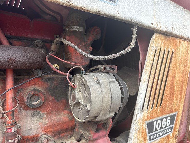 #85-•-1973-international-f1066-tractor-2610172u030459-inv#-42778-image-31