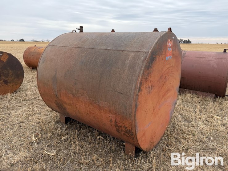 1000-gal-fuel-tank-image-3