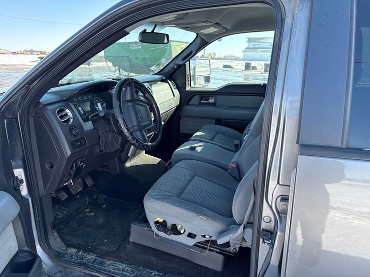 2012-ford-f150-image-32