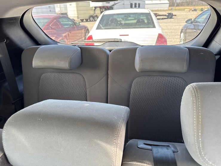 2015-hyundai-santa-fe-image-16