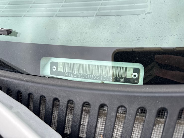 1999-chevrolet-2500-image-25