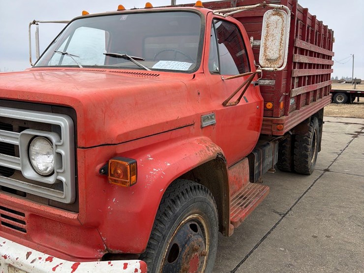 1974-gmc-5000-image-12