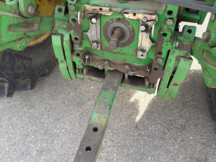 john-deere-7420-image-8