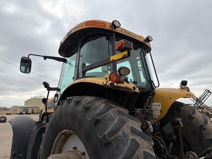 challenger-mt665-image-26