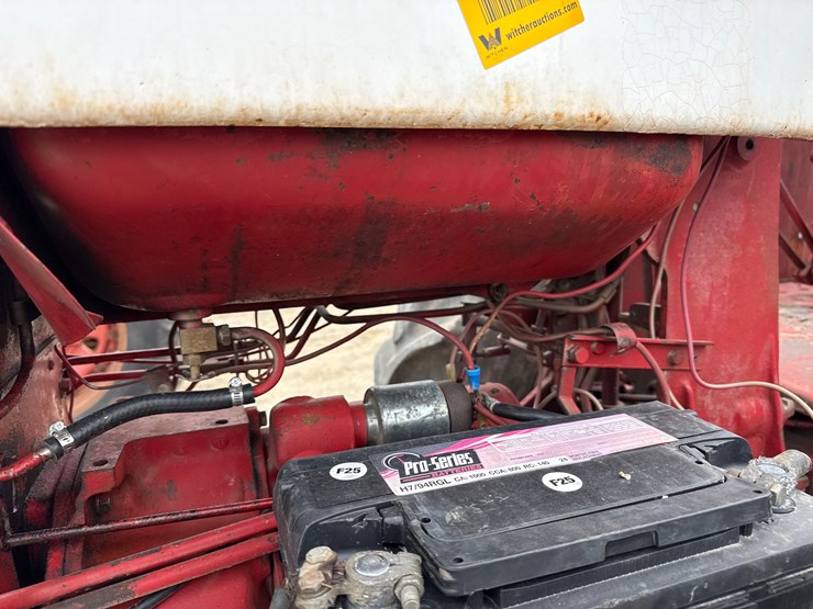 international-1400-image-12