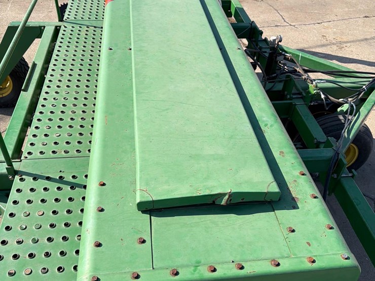 john-deere-750-image-43