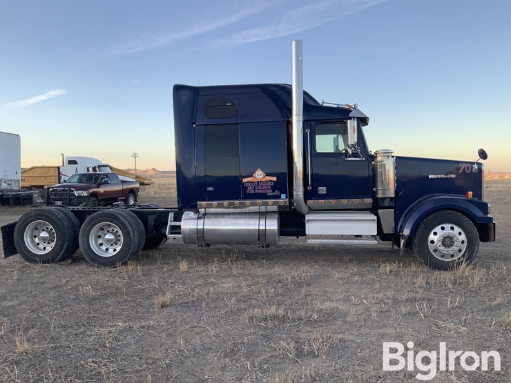 2005-western-star-4900ex-image-4