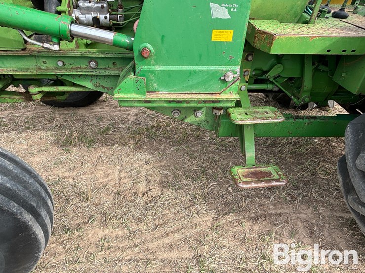 john-deere-2840-image-14