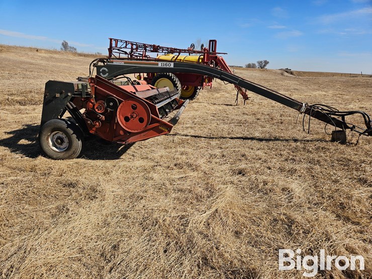 hesston-1160-image-4